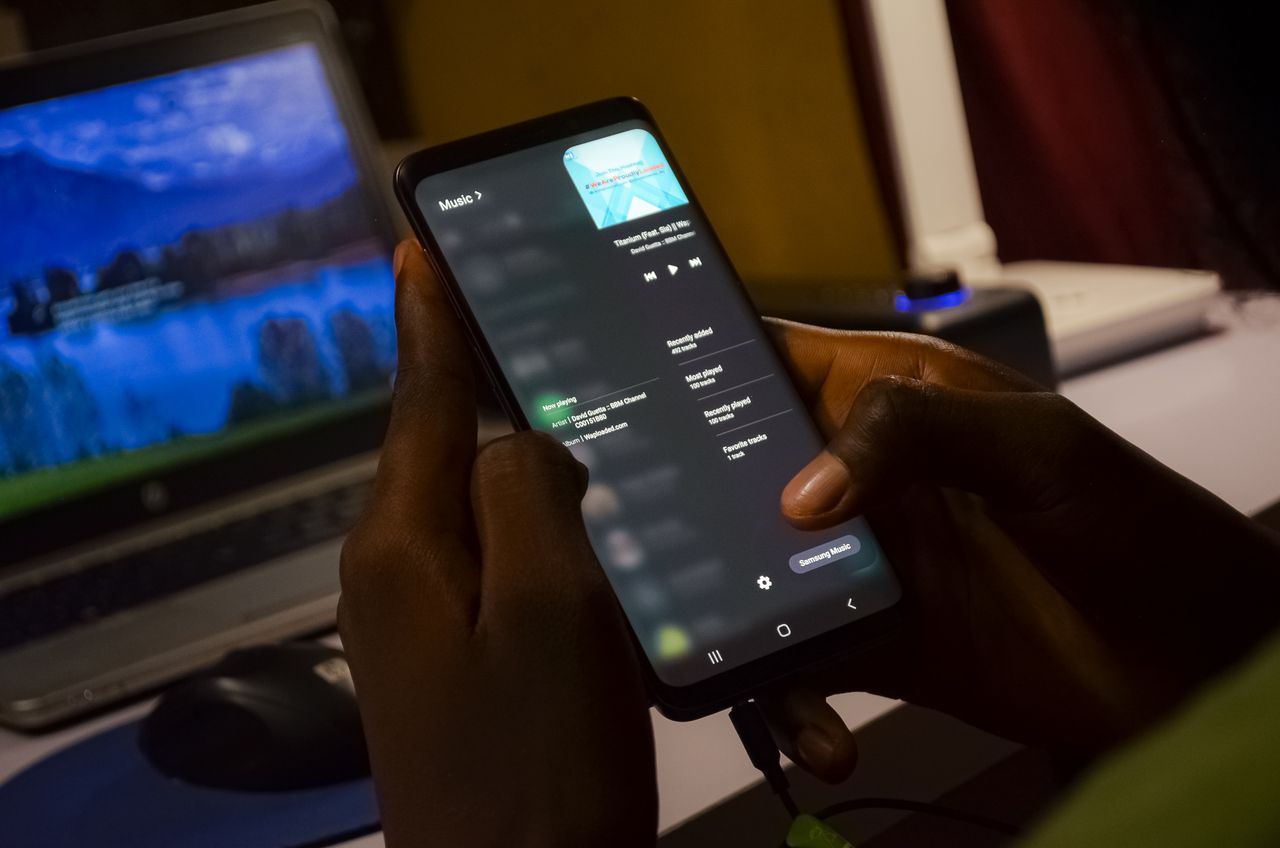 How to Pitch Your Song to Spotify Editorial Playlists (And Actually Land It)