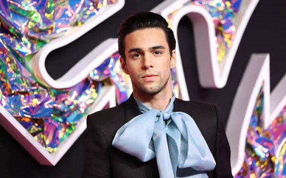 Stephen Sanchez performing on stage, promoting his new album "Love, Love, Love"