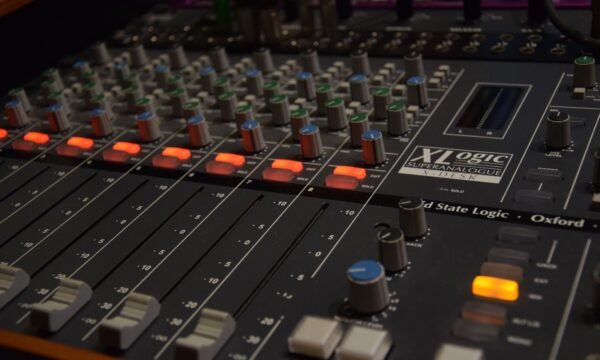 Music Journalism After the Collapse of the Review Score